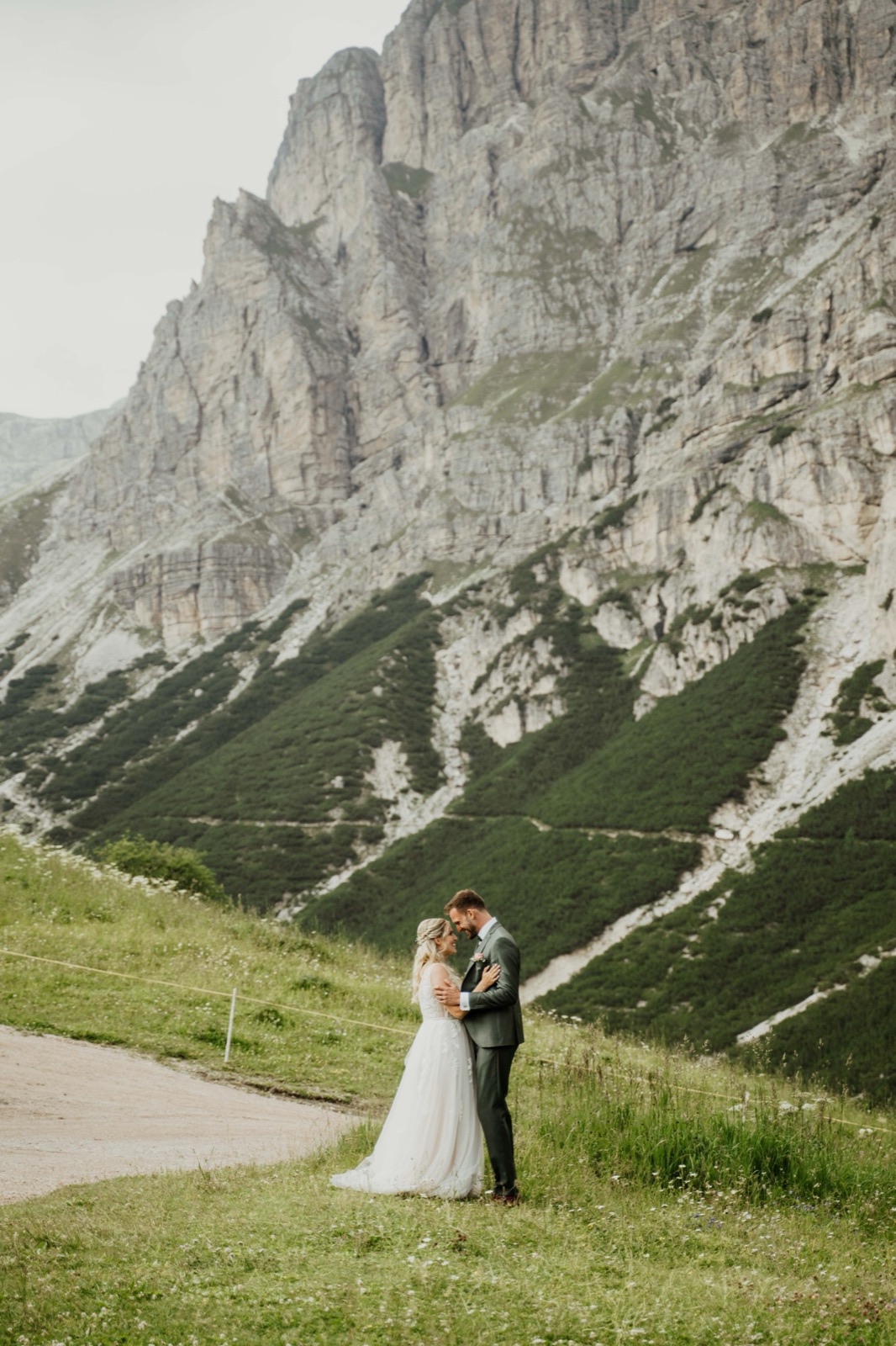 Destination Wedding Dolomiten - Hochzeitsfotograf Light Hunters